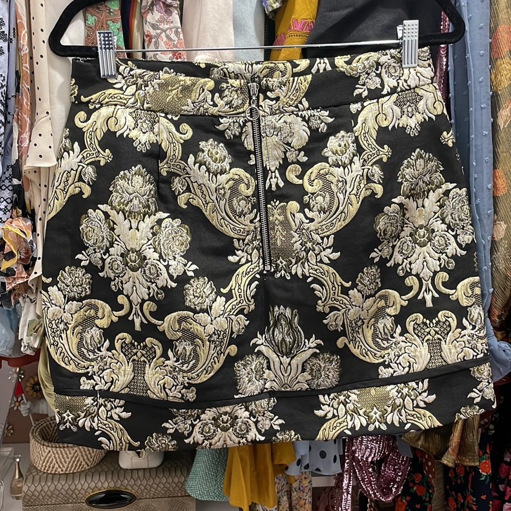 Lulus mini skirt - Picture 8 of 8